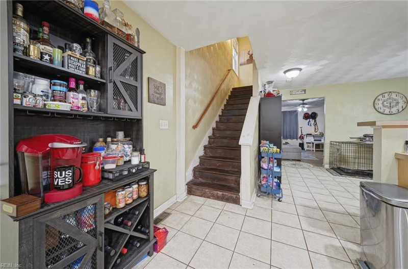 Photo 13 of 46 residential for sale in Norfolk virginia