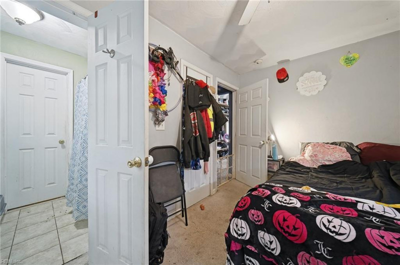 Photo 16 of 46 residential for sale in Norfolk virginia