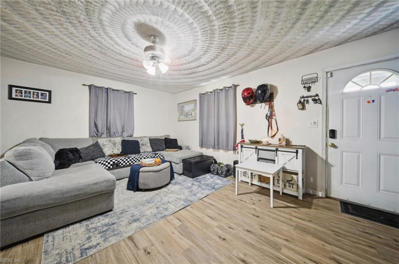 Photo 8 of 46 residential for sale in Norfolk virginia