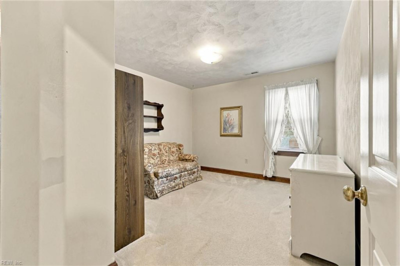 Photo 35 of 49 residential for sale in Chesapeake virginia