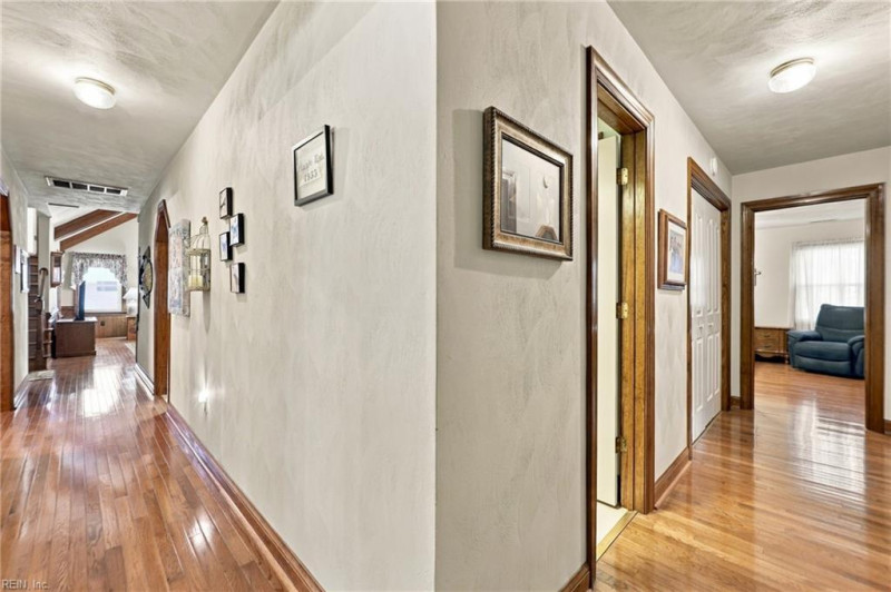Photo 38 of 49 residential for sale in Chesapeake virginia