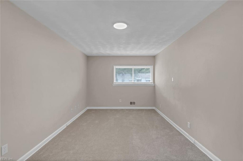 Photo 21 of 40 residential for sale in Portsmouth virginia Photo 21 of 40 residential for sale in Portsmouth virginia