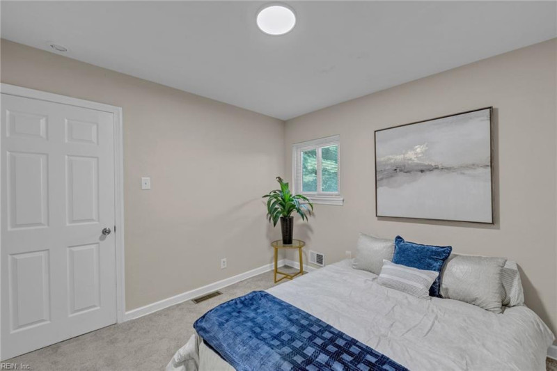 Photo 33 of 40 residential for sale in Portsmouth virginia Photo 33 of 40 residential for sale in Portsmouth virginia