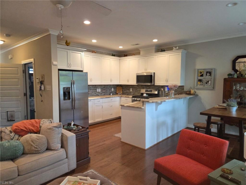 Photo 11 of 37 residential for sale in Poquoson virginia Photo 11 of 37 residential for sale in Poquoson virginia