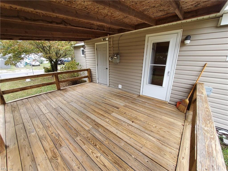 Photo 14 of 31 residential for sale in Virginia Beach virginia