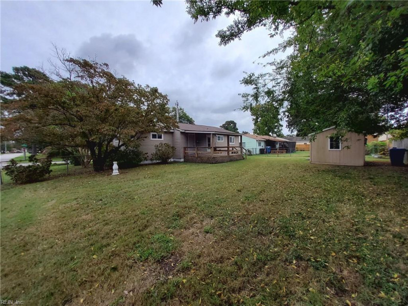 Photo 15 of 31 residential for sale in Virginia Beach virginia