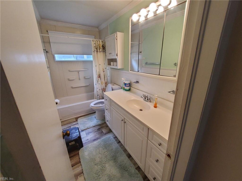 Photo 25 of 31 residential for sale in Virginia Beach virginia