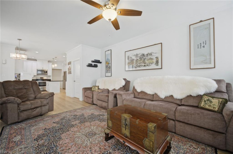 Photo 14 of 46 residential for sale in Newport News virginia