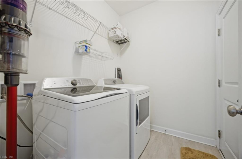 Photo 17 of 46 residential for sale in Newport News virginia