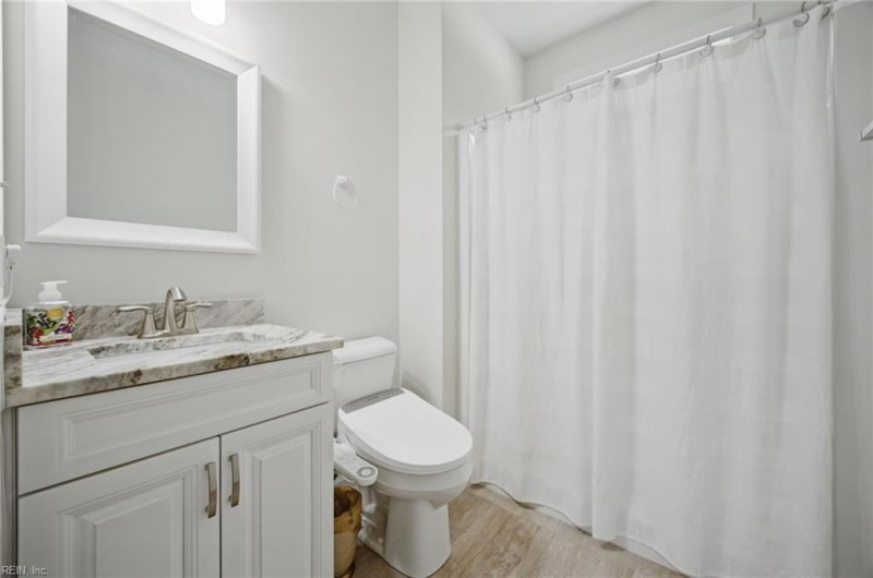 Photo 27 of 46 residential for sale in Newport News virginia