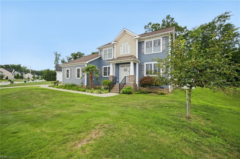 Photo 3 of 46 residential for sale in Newport News virginia