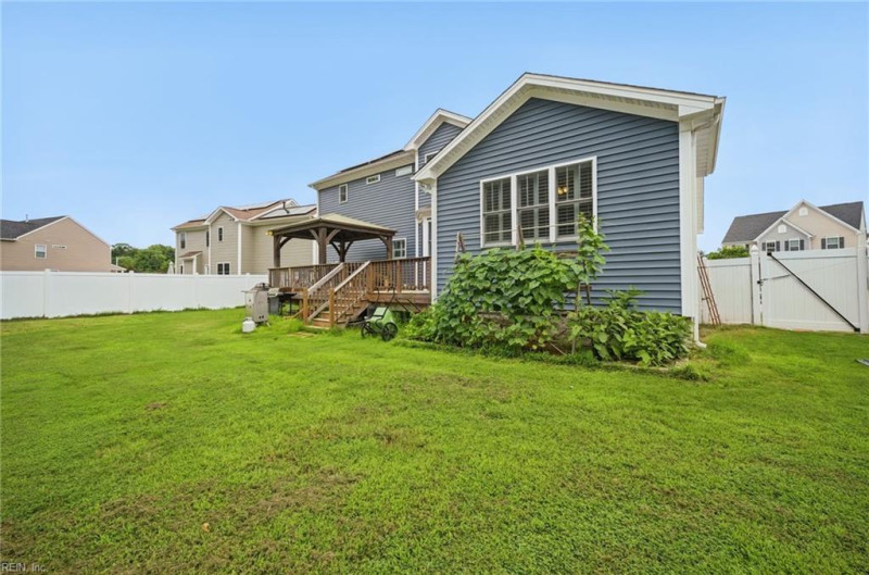 Photo 33 of 46 residential for sale in Newport News virginia
