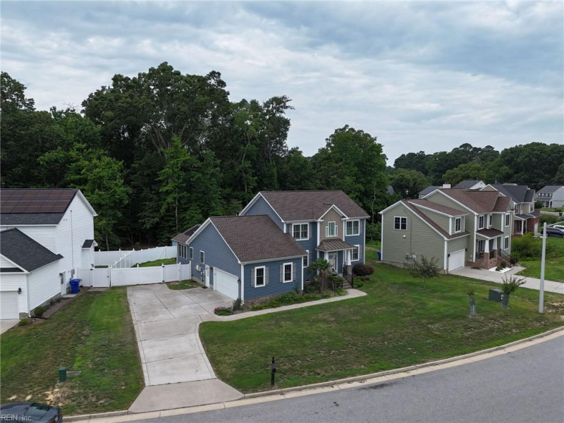 Photo 36 of 46 residential for sale in Newport News virginia