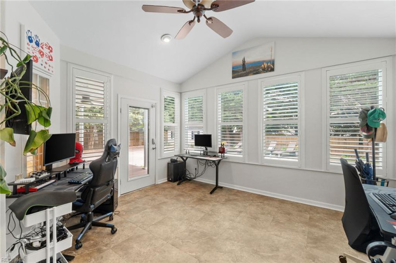 Photo 12 of 48 residential for sale in Chesapeake virginia Photo 12 of 48 residential for sale in Chesapeake virginia