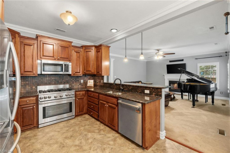 Photo 13 of 48 residential for sale in Chesapeake virginia Photo 13 of 48 residential for sale in Chesapeake virginia