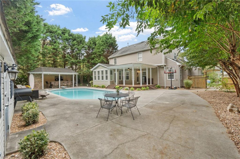 Photo 4 of 48 residential for sale in Chesapeake virginia Photo 4 of 48 residential for sale in Chesapeake virginia