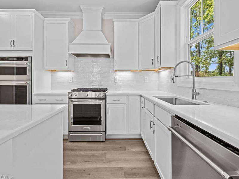 Photo 24 of 47 residential for sale in Virginia Beach virginia