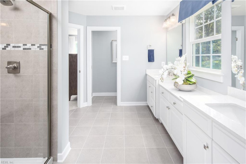 Photo 8 of 10 residential for sale in Poquoson virginia