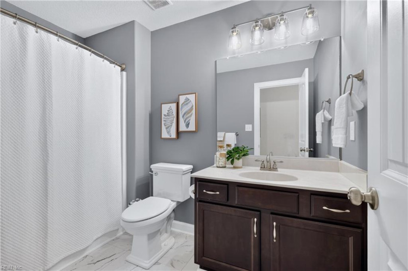 Photo 16 of 49 residential for sale in Virginia Beach virginia