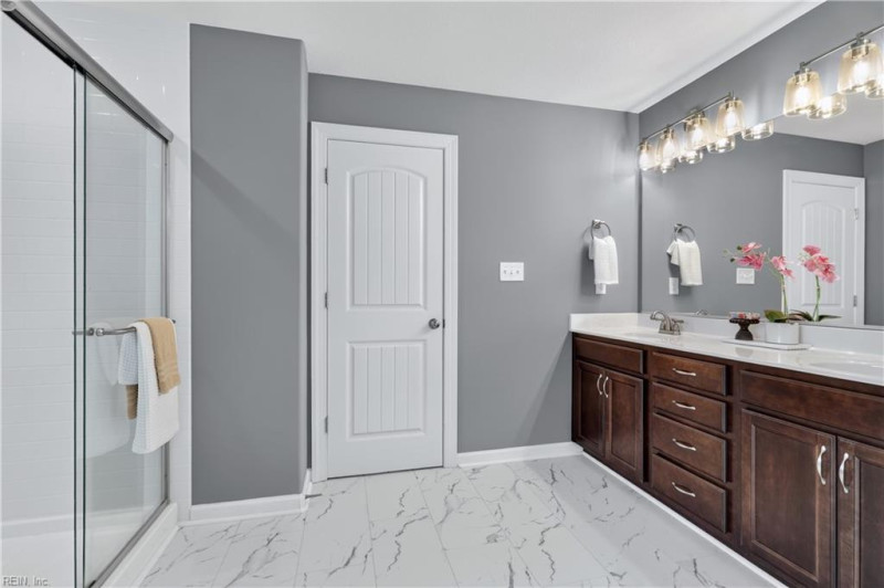 Photo 17 of 49 residential for sale in Virginia Beach virginia