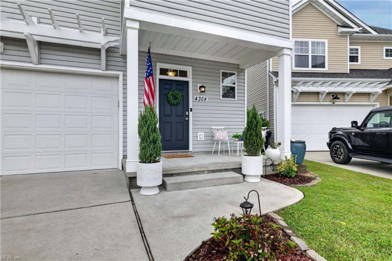 Photo 2 of 49 residential for sale in Virginia Beach virginia