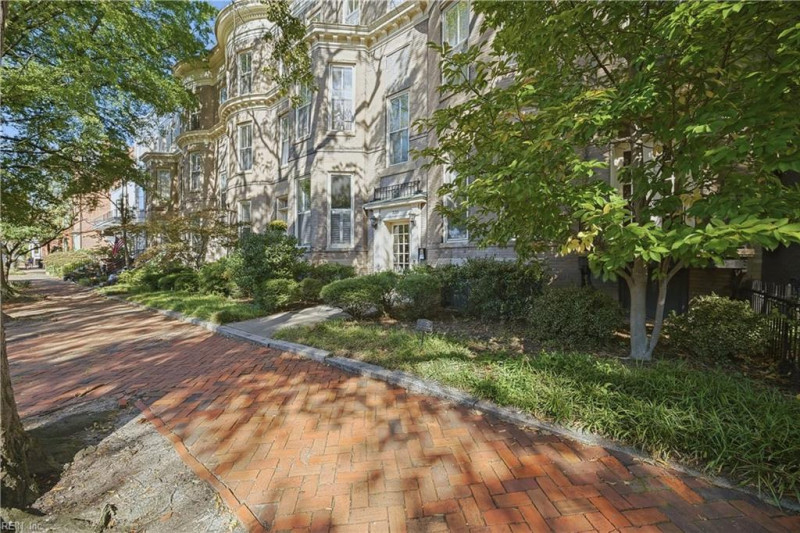 Photo 3 of 31 residential for sale in Norfolk virginia Photo 3 of 31 residential for sale in Norfolk virginia