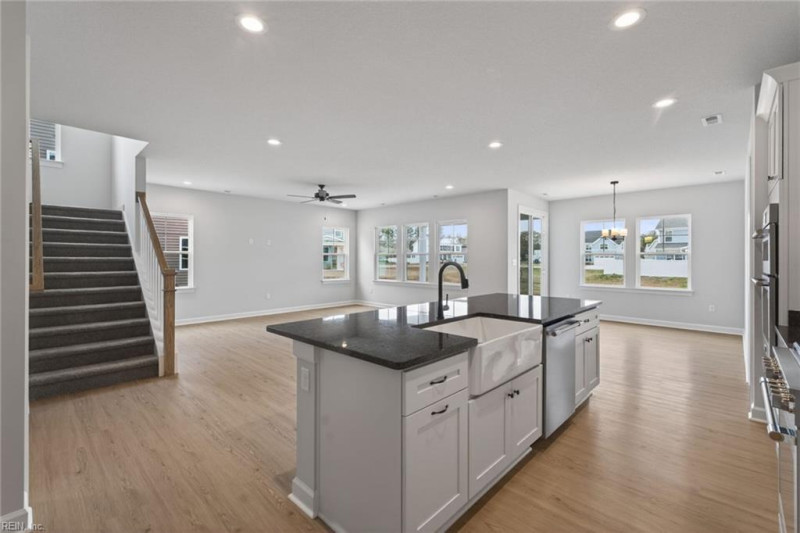Photo 8 of 46 residential for sale in Chesapeake virginia Photo 8 of 46 residential for sale in Chesapeake virginia