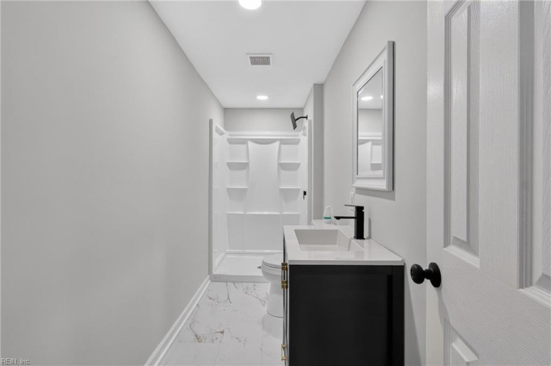 Photo 12 of 50 residential for sale in Elizabeth City virginia