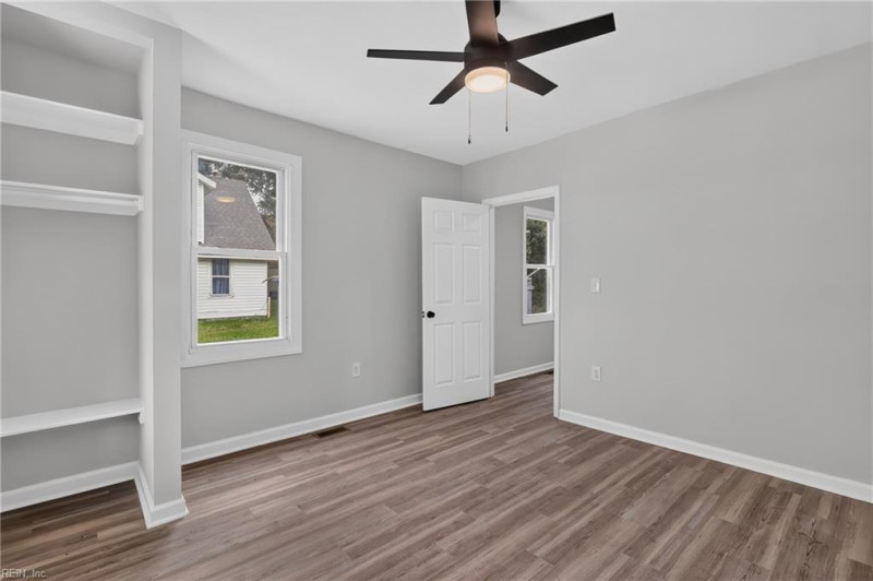 Photo 23 of 50 residential for sale in Elizabeth City virginia