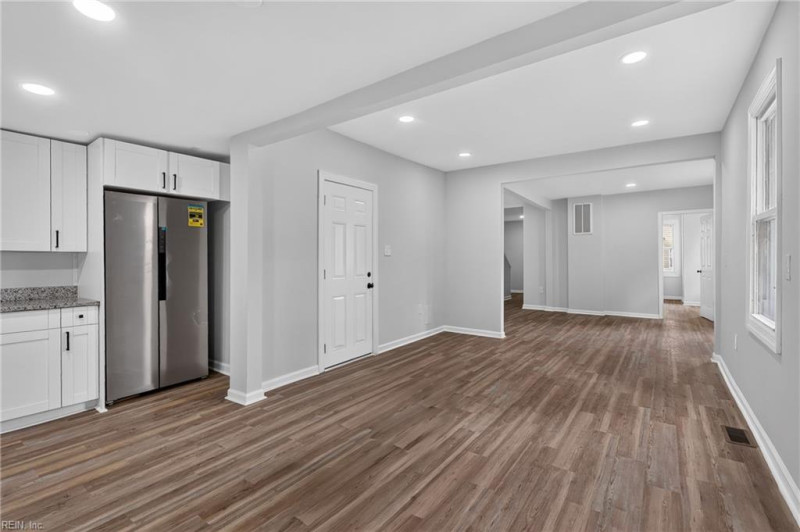Photo 5 of 50 residential for sale in Elizabeth City virginia