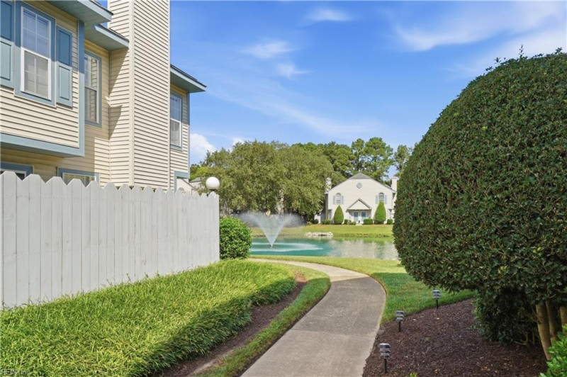 Photo 34 of 45 residential for sale in Virginia Beach virginia
