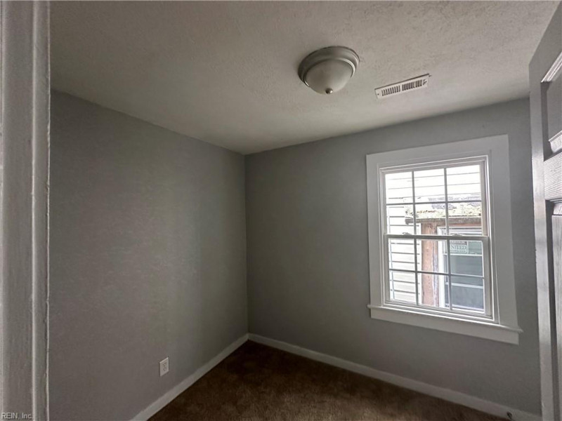 Photo 14 of 19 residential for sale in Newport News virginia