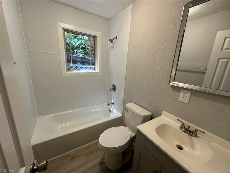 Photo 16 of 19 residential for sale in Newport News virginia