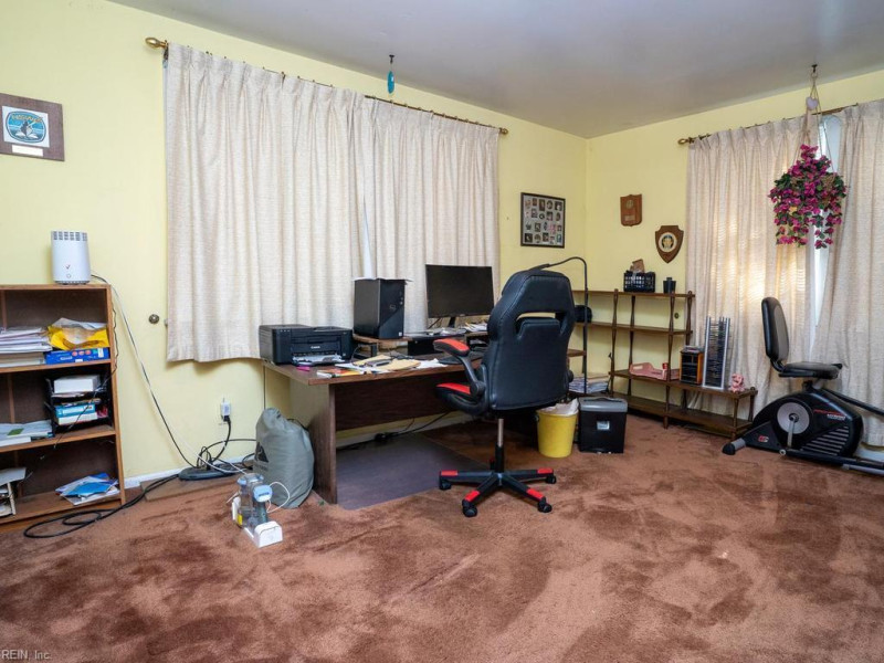 Photo 17 of 27 residential for sale in Virginia Beach virginia