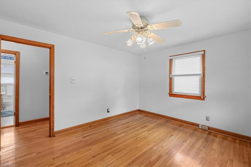 Photo 17 of 39 residential for sale in Norfolk virginia Photo 17 of 39 residential for sale in Norfolk virginia