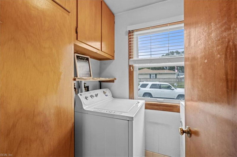 Photo 29 of 39 residential for sale in Norfolk virginia Photo 29 of 39 residential for sale in Norfolk virginia