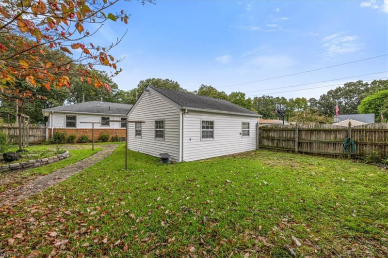 Photo 35 of 39 residential for sale in Norfolk virginia Photo 35 of 39 residential for sale in Norfolk virginia