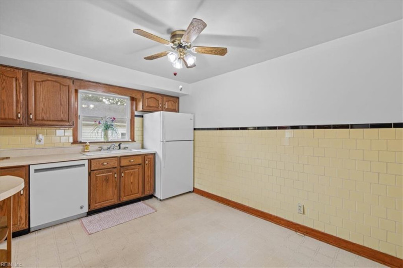 Photo 7 of 39 residential for sale in Norfolk virginia Photo 7 of 39 residential for sale in Norfolk virginia
