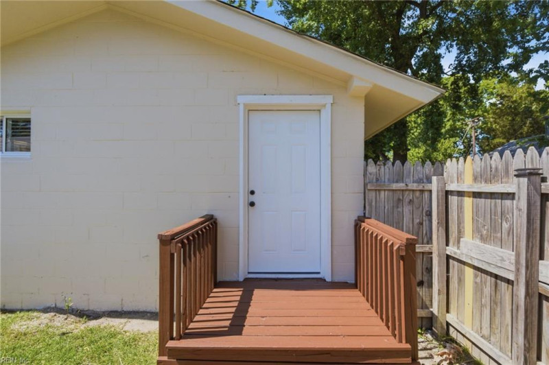 Photo 27 of 29 residential for sale in Hampton virginia