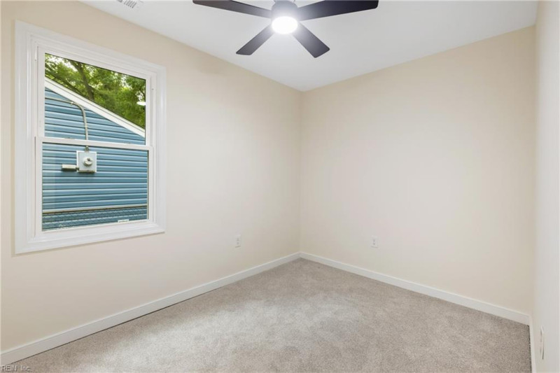 Photo 15 of 21 residential for sale in Hampton virginia