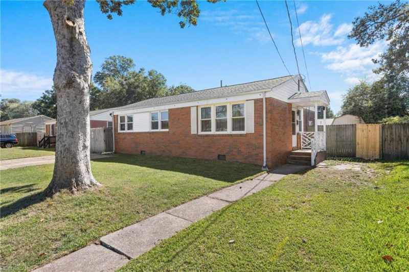 Photo 1 of 24 residential for sale in Chesapeake virginia