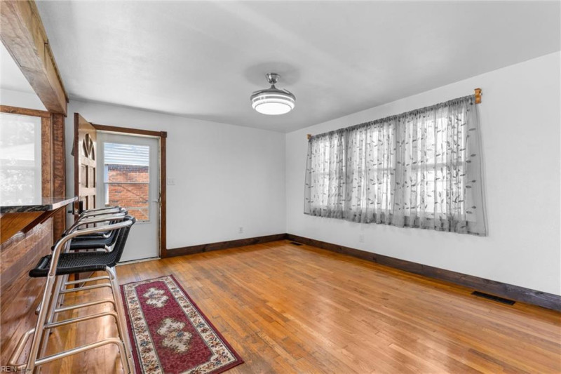 Photo 22 of 24 residential for sale in Chesapeake virginia