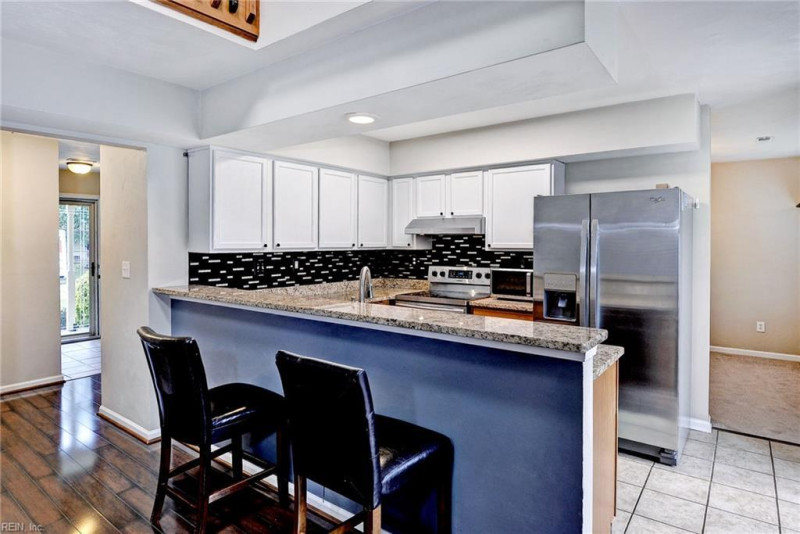 Photo 12 of 34 residential for sale in Newport News virginia