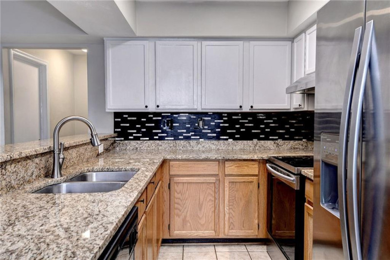 Photo 15 of 34 residential for sale in Newport News virginia