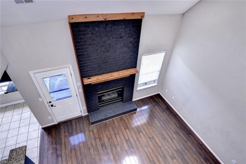 Photo 25 of 34 residential for sale in Newport News virginia