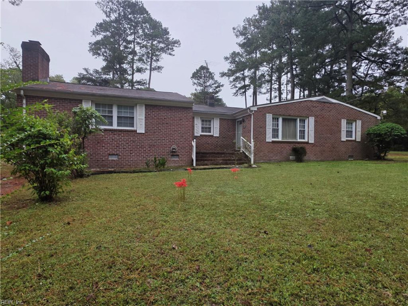 Photo 1 of 16 residential for sale in York County virginia Photo 1 of 16 residential for sale in York County virginia