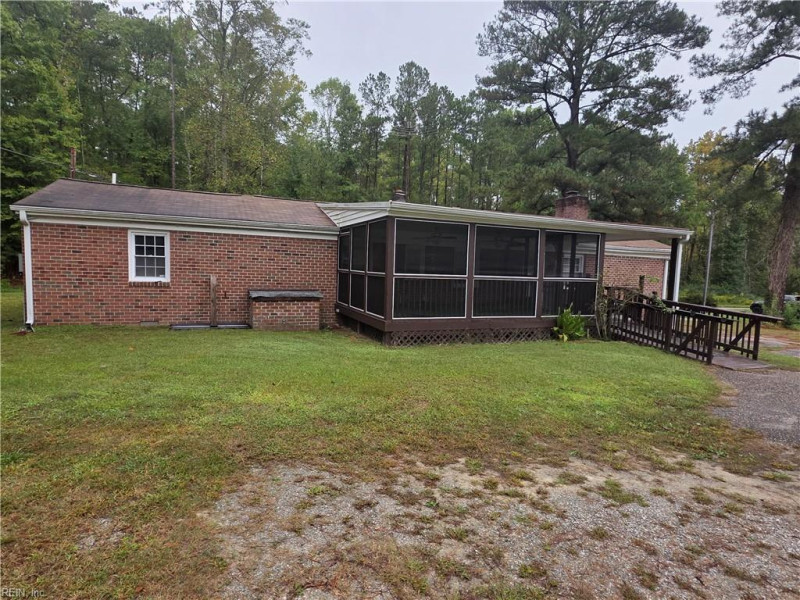 Photo 13 of 16 residential for sale in York County virginia Photo 13 of 16 residential for sale in York County virginia