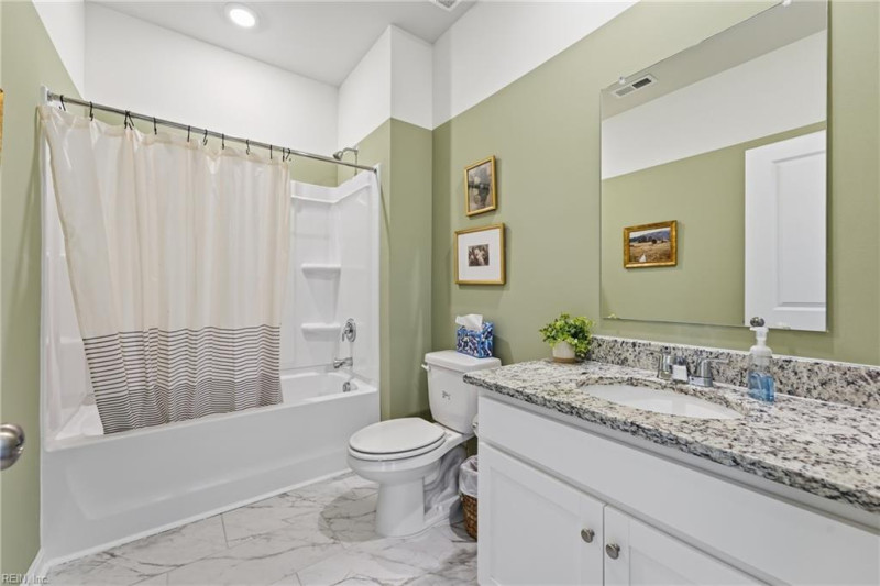 Photo 16 of 34 residential for sale in Elizabeth City virginia