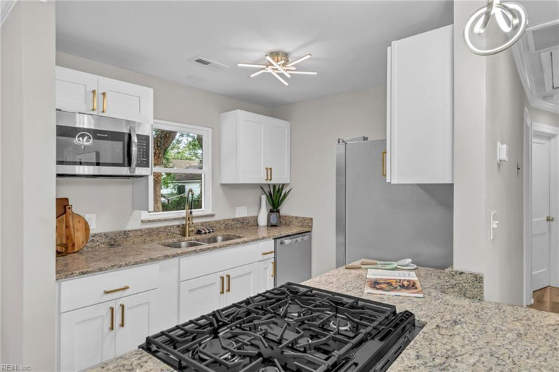Photo 12 of 33 residential for sale in Norfolk virginia Photo 12 of 33 residential for sale in Norfolk virginia