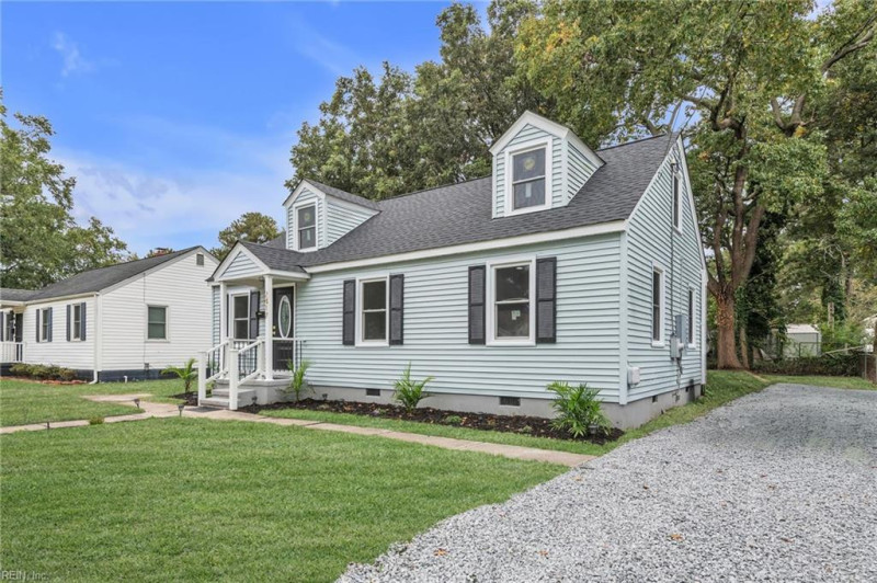 Photo 3 of 33 residential for sale in Norfolk virginia Photo 3 of 33 residential for sale in Norfolk virginia
